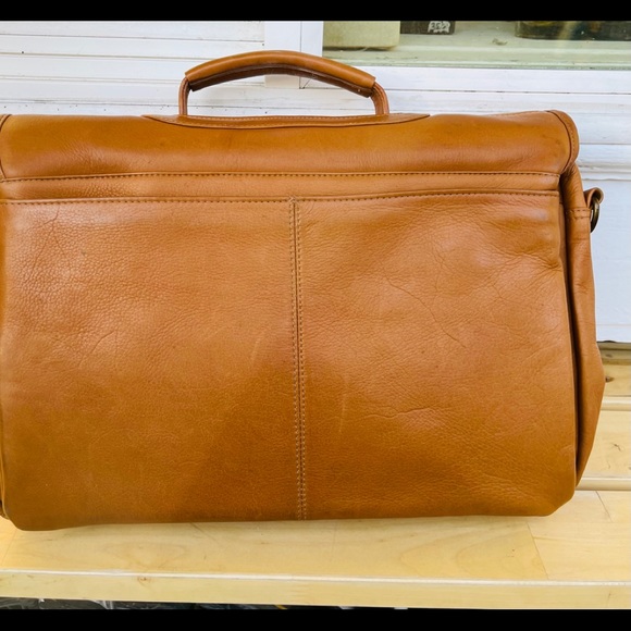 Leather laptop top handle messenger computer business purse bag retails $349 - Picture 7 of 14